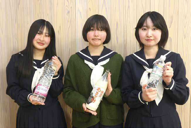 吉城高生が飛騨市の水の良さをPRするイベントを開催しました